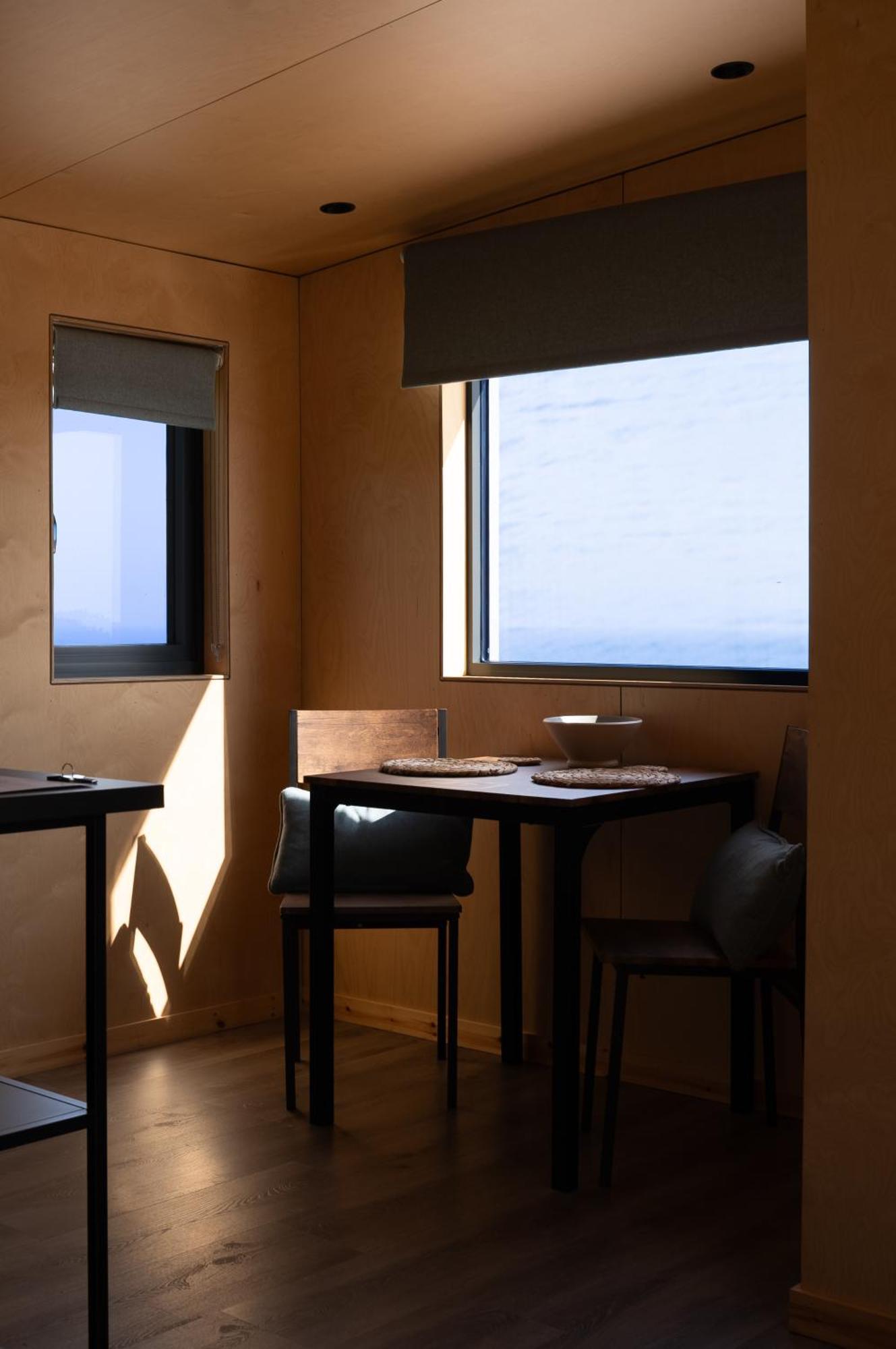 Rustic Cabins, Sea Views From Rewilded Farm With Highland Cows เซนต์แอนดรูว์ ภายนอก รูปภาพ